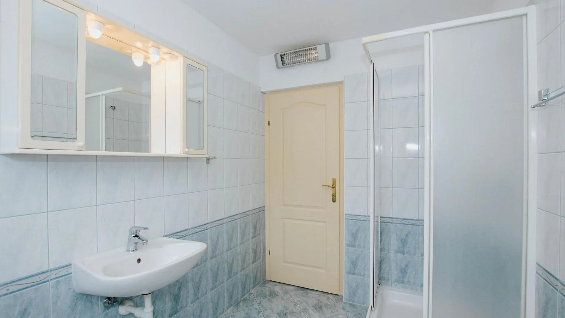 Apartments Marko Trogir