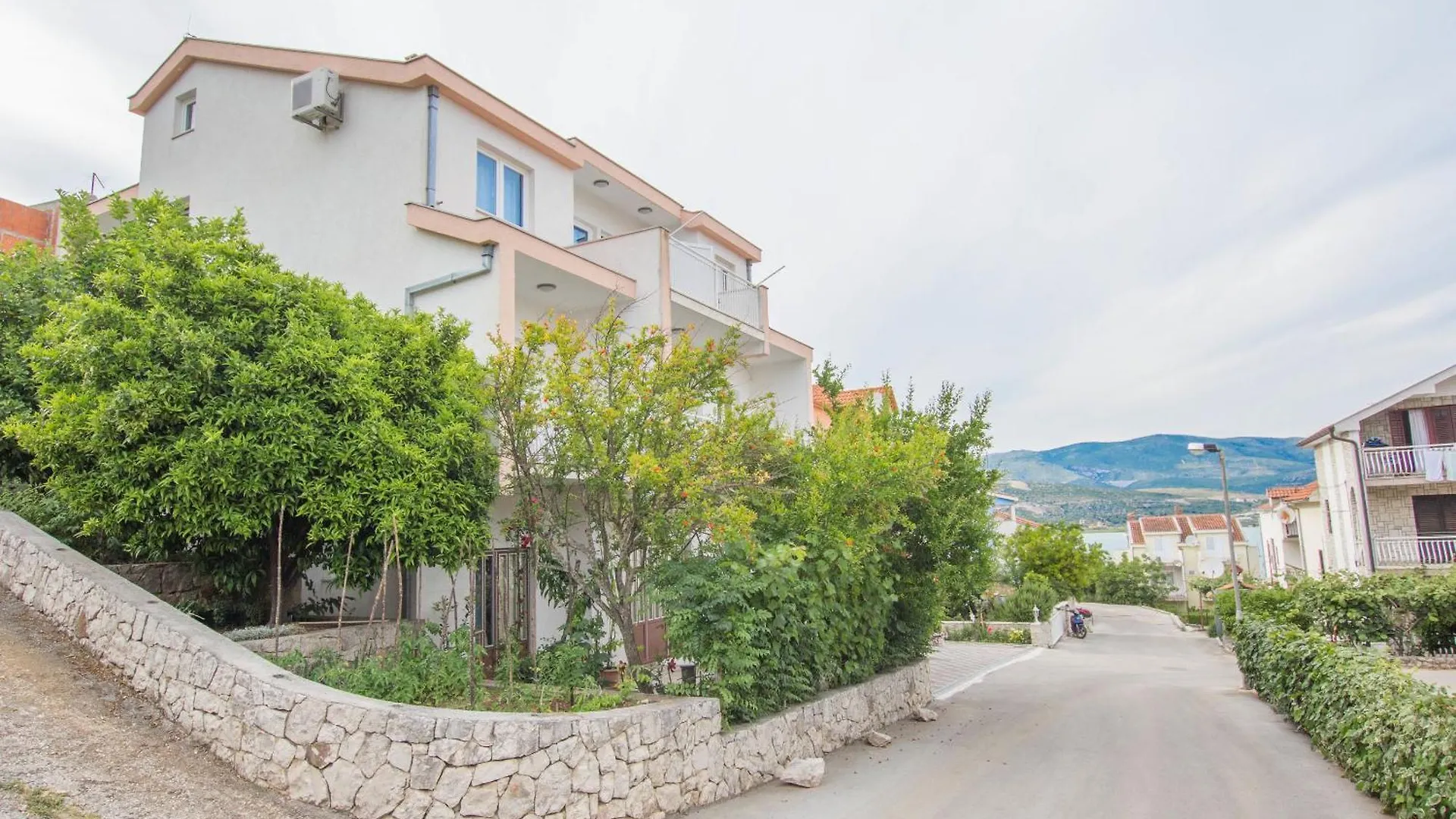Apartments Marko Trogir