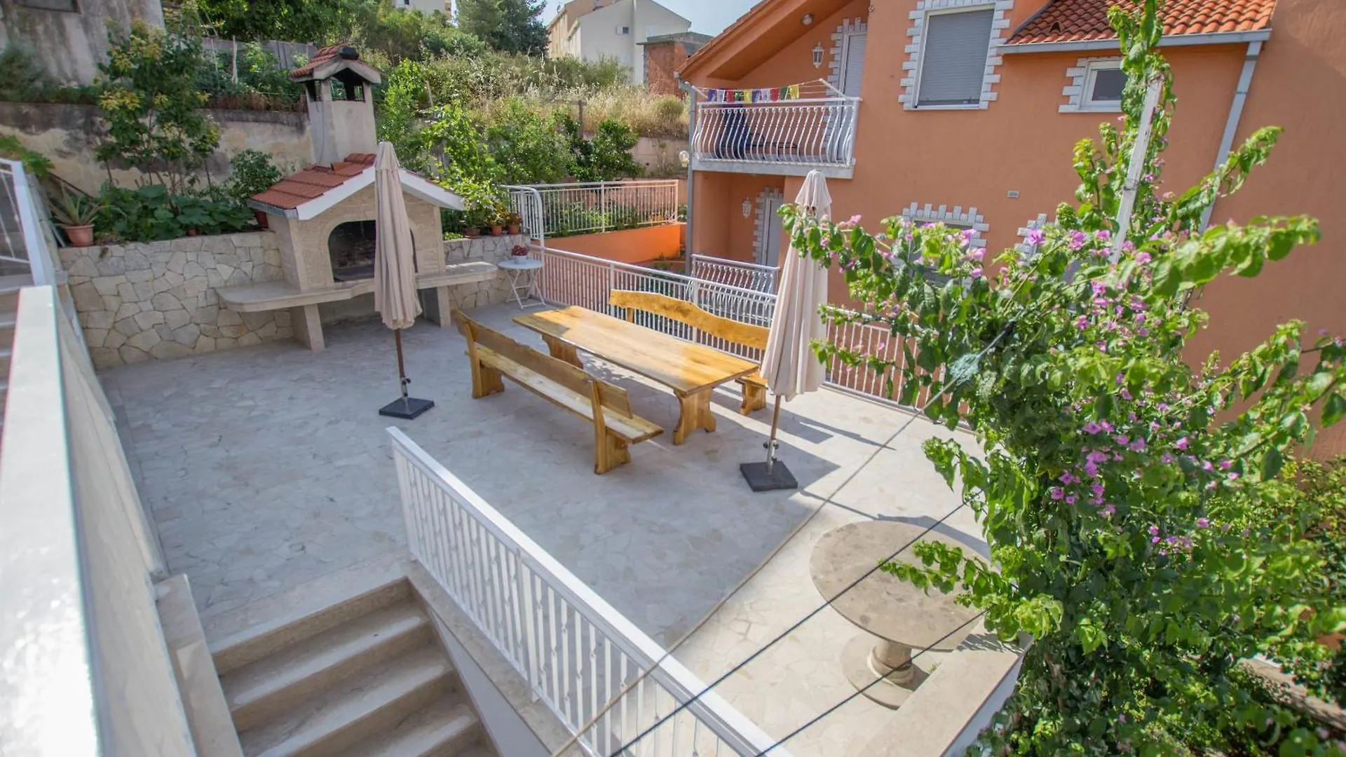 Apartments Marko Trogir
