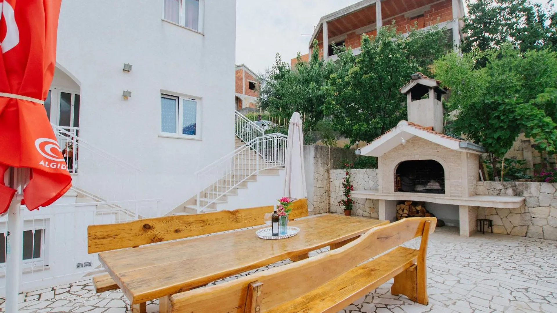 Apartments Marko Trogir 0*,