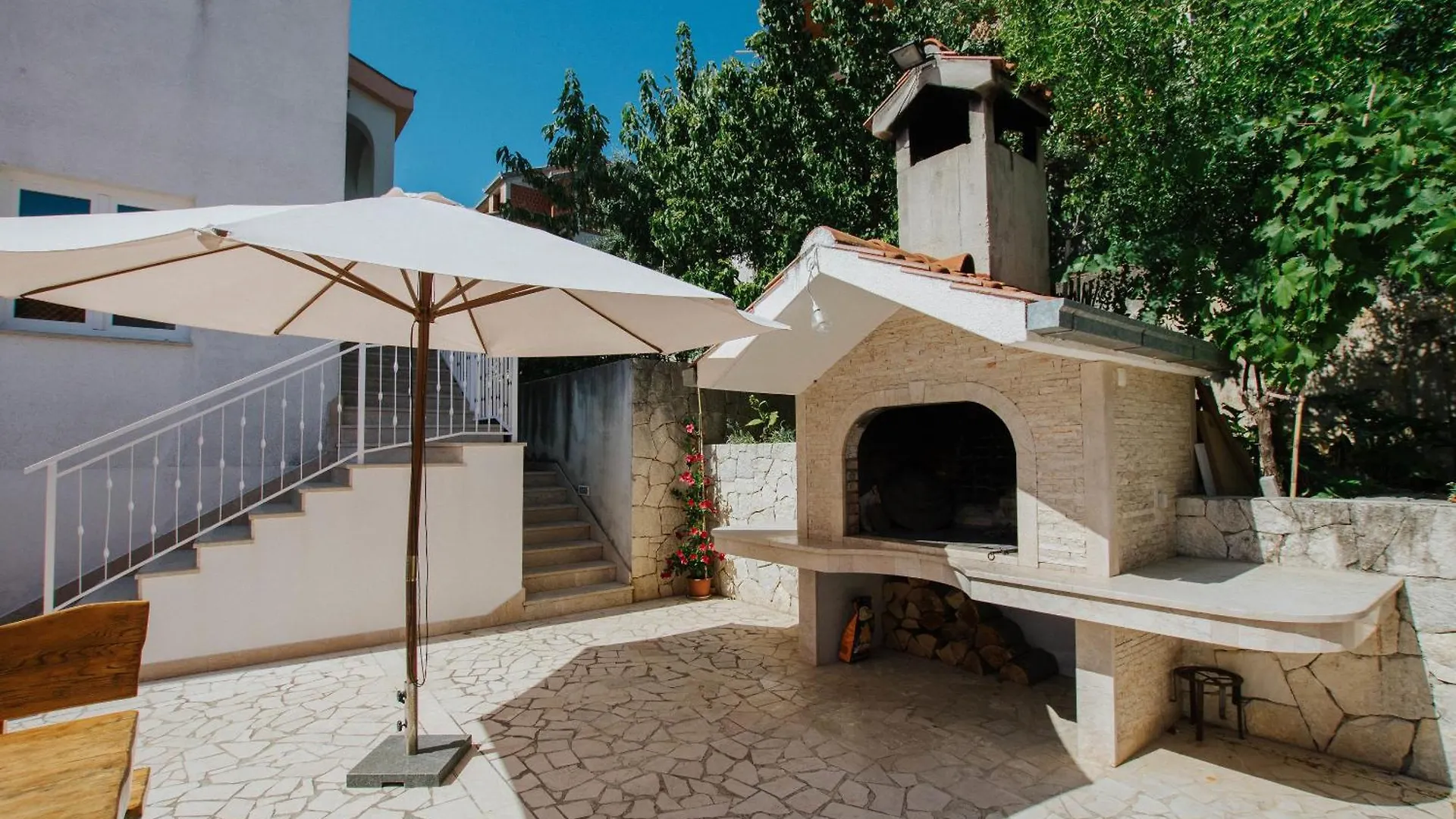 Apartments Marko Trogir